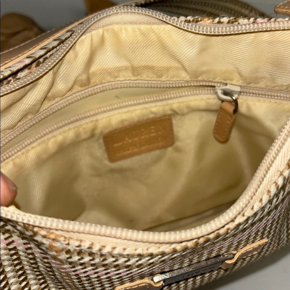 EUC LAUREN RALPH LAUREN Plaid Shoulder Bag - Picture 15 of 16